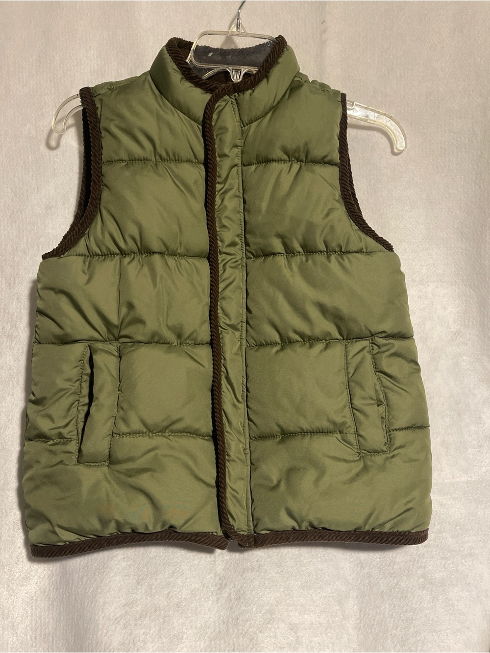 Crazy 8 Boys Puffer Vest Size M 7-8 Olive Green Quilted Corduroy Trim Fall